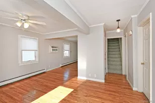 3042 Lowell Ave, Wantagh, NY 11793 - Photo 13