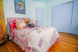 37 Centre St, Bronx, NY 10464 - Photo 9