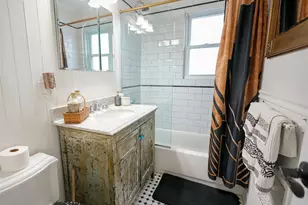 37 Centre St, Bronx, NY 10464 - Photo 11