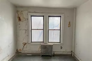 34-56 70th St, Jackson Heights, NY 11372 - Photo 5