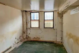 34-56 70th St, Jackson Heights, NY 11372 - Photo 13