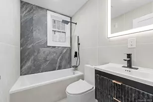 191-24 Murdock Ave, Saint Albans, NY 11412 - Photo 7