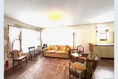 195 W Mohican Trail, Glen Spey, NY 12737 - Photo 7