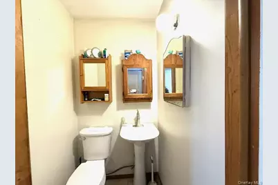 195 W Mohican Trail, Glen Spey, NY 12737 - Photo 15