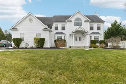 39 Island Trail, Mount Sinai, NY 11766 - Photo 1