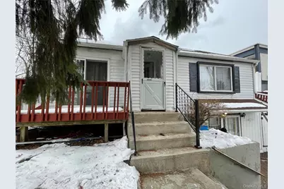 196 Carson Avenue, Newburgh, NY 12550 - Photo 1