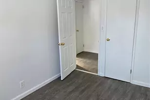 115-02 Poppenhusen Ave, College Point, NY 11356 - Photo 13