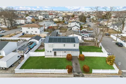 55 Schleigel Boulevard, Farmingdale, NY 11735 - Photo 21