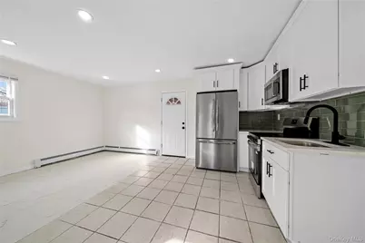 55 Schleigel Boulevard, Farmingdale, NY 11735 - Photo 5