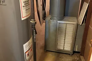 89-18 182nd Pl, Hollis, NY 11423 - Photo 13