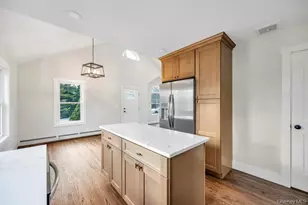 160 Oak St, Mattituck, NY 11952 - Photo 11