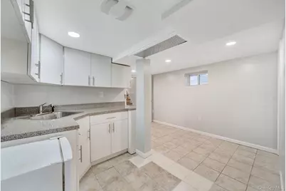 8913 247th Street, Bellerose, NY 11426 - Photo 17