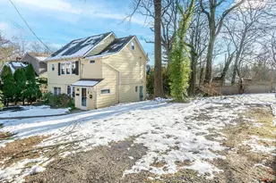 133 16th Ave, Sea Cliff, NY 11579 - Photo 3