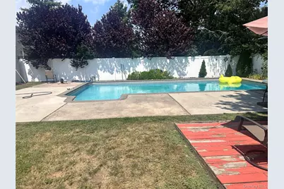 753 Wyngate Drive W, Hempstead, NY 11580 - Photo 23