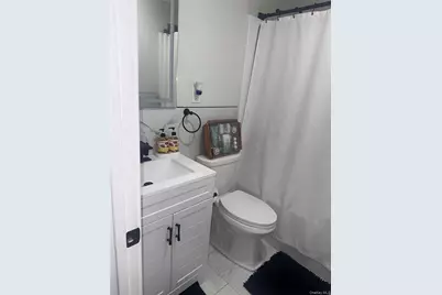 753 Wyngate Drive W, Hempstead, NY 11580 - Photo 15