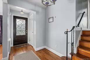 844 Arthur St, West Hempstead, NY 11552 - Photo 3