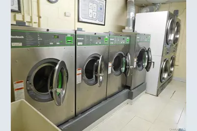 4 Consulate Drive #1-M, Tuckahoe, NY 10707 - Photo 17