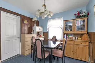 136 Butler Blvd, Elmont, NY 11003 - Photo 7