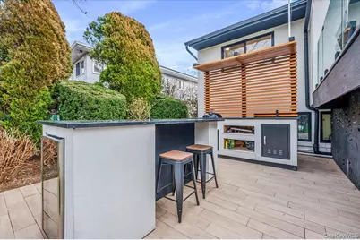 957 Cherrywood Drive, Baldwin, NY 11510 - Photo 37