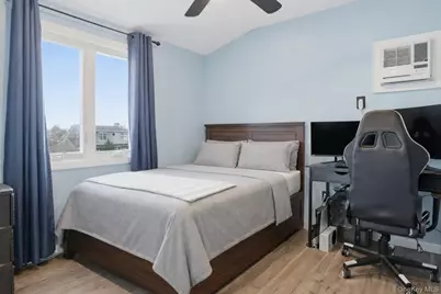 35 Twin Lane N, Wantagh, NY 11793 - Photo 9