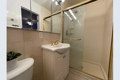 7 Village Lane, Woodbury, NY 11797 - Photo 25