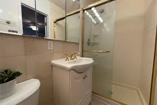 7 Village Ln, Woodbury, NY 11797 - Photo 25