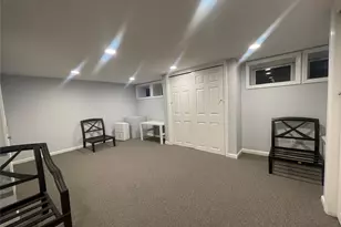 7 Village Ln, Woodbury, NY 11797 - Photo 29