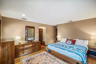 31 Puritan Ave, Forest Hills, NY 11375 - Photo 31