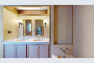 178 Barnes Road #MAIN HOUSE, Brookhaven, NY 11955 - Photo 35