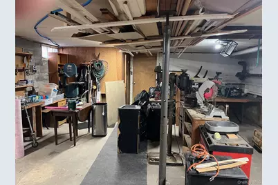 178 Barnes Road #MAIN HOUSE, Brookhaven, NY 11955 - Photo 13