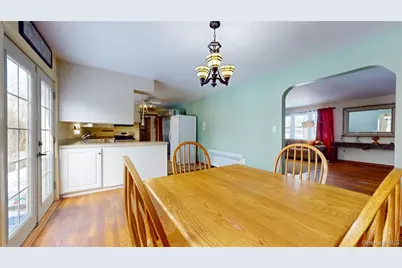 178 Barnes Road #MAIN HOUSE, Brookhaven, NY 11955 - Photo 9