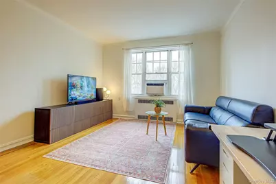 77-15 113th Street #2O, Forest Hills, NY 11375 - Photo 9