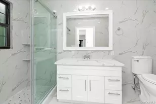 245 Garfield Ave, Mineola, NY 11501 - Photo 11