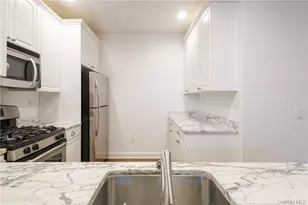 55 1st St, Pelham, NY 10803 - Photo 9