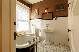 77 W Chestnut St, Kingston, NY 12401 - Photo 37