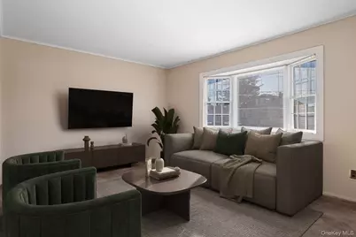 3 Poplar Avenue, Farmingdale, NY 11735 - Photo 3