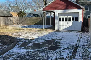 4 Twain St, Baldwin, NY 11510 - Photo 3