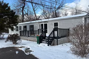 10 Dominick Ln, Beacon, NY 12508 - Photo 3