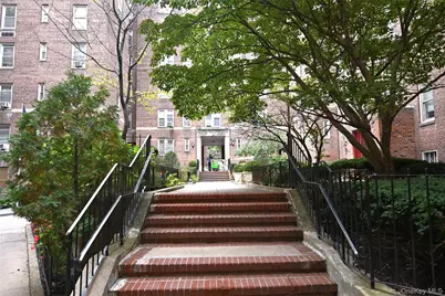 43-10 48th Avenue #6B, Woodside, NY 11377 - Photo 9