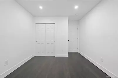 200 Irish Lane, Islip Terrace, NY 11752 - Photo 29