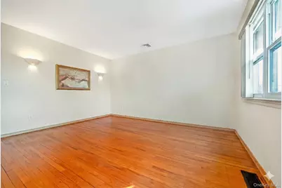 45 Sound Beach Avenue, Bayville, NY 11709 - Photo 7