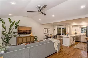 79 N Cedar St, Massapequa, NY 11758 - Photo 5