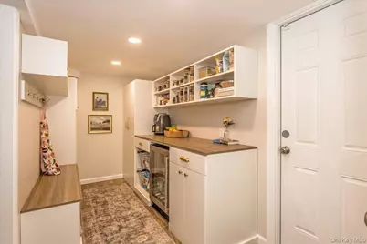 79 N Cedar Street, Massapequa, NY 11758 - Photo 23