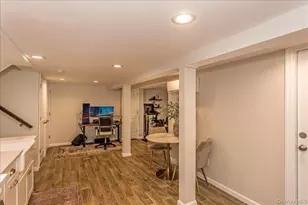 79 N Cedar St, Massapequa, NY 11758 - Photo 25