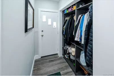 523 Bayview Avenue, Cedarhurst, NY 11516 - Photo 15