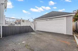 523 Bayview Ave, Cedarhurst, NY 11516 - Photo 31