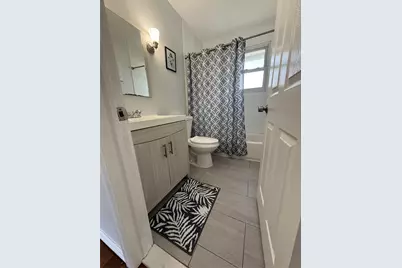 96 S Windhorst Avenue, Bethpage, NY 11714 - Photo 15