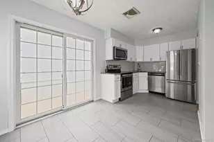 96 S Windhorst Ave, Bethpage, NY 11714 - Photo 9