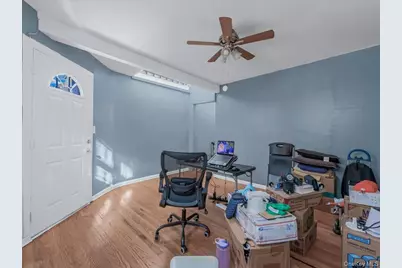 10601 Liverpool Street, Jamaica, NY 11435 - Photo 5