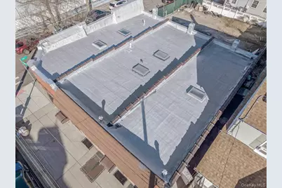 10601 Liverpool Street, Jamaica, NY 11435 - Photo 25